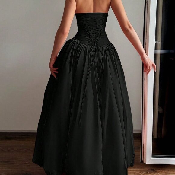 Black Elegant Women's Sexy Strapless Maxi Dress with Asymmetric Slit - Picture 3 of 10